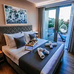 Dedaj - Almaro With Heated Pool Apartamento