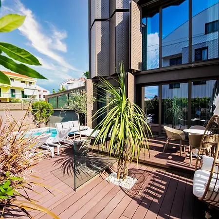 Dedaj - Almaro With Heated Pool Zadar