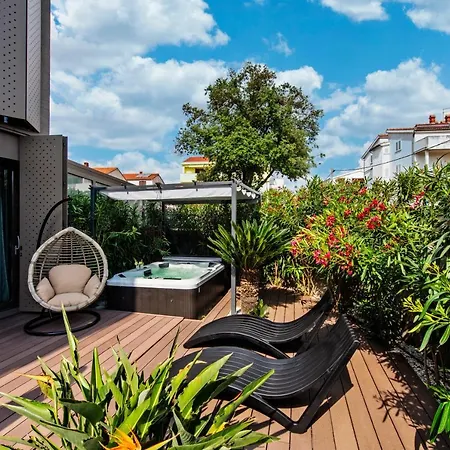 Apartman Dedaj - Almaro With Heated Pool Zadar