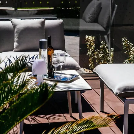 Dedaj - Almaro With Heated Pool Apartman *