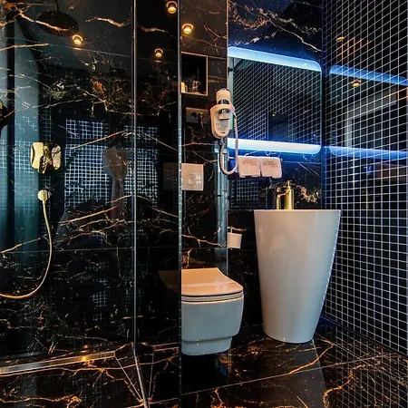 公寓 Dedaj - Almaro With Heated Pool 扎达尔