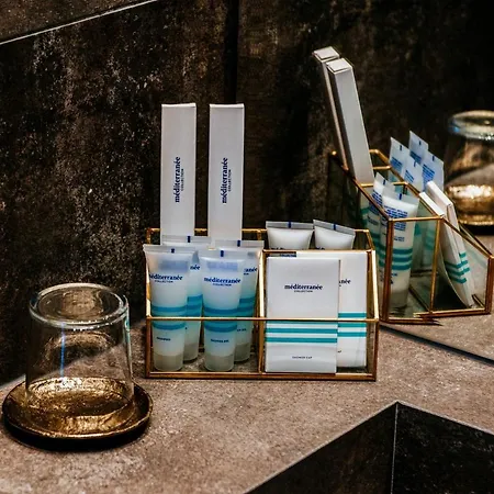 公寓 Dedaj - Almaro With Heated Pool