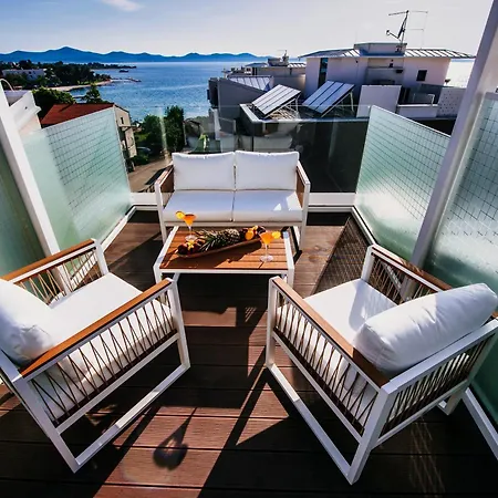 Apartmán Dedaj - Almaro With Heated Pool