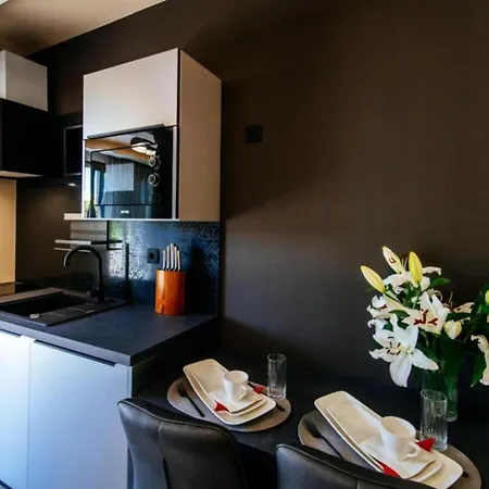 Dedaj - Almaro With Heated Pool * Zadar