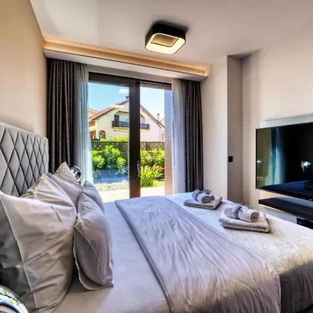 Apartment Dedaj - Almaro Zadar