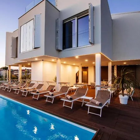 公寓 Dedaj - Almaro With Heated Pool *