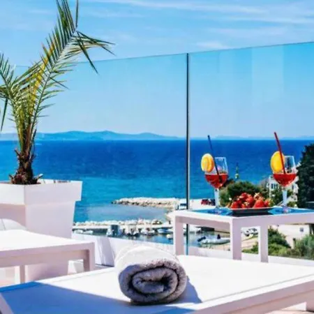 Dedaj - Almaro With Heated Pool Lejlighed