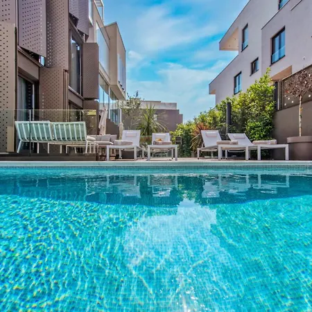 Dedaj - Almaro With Heated Pool Ζαντάρ