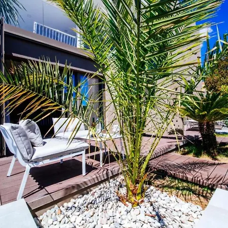 Apartment Dedaj - Almaro *