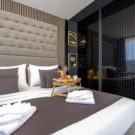 Dedaj - Almaro With Heated Pool Apartament *