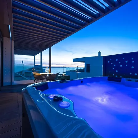 Dedaj - Almaro With Heated Pool Zadar